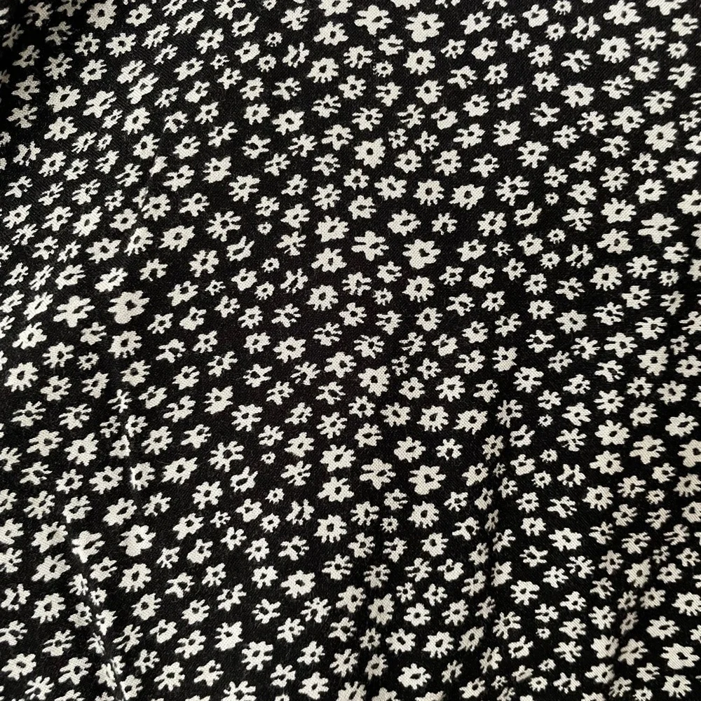 H&M divided floral skirt